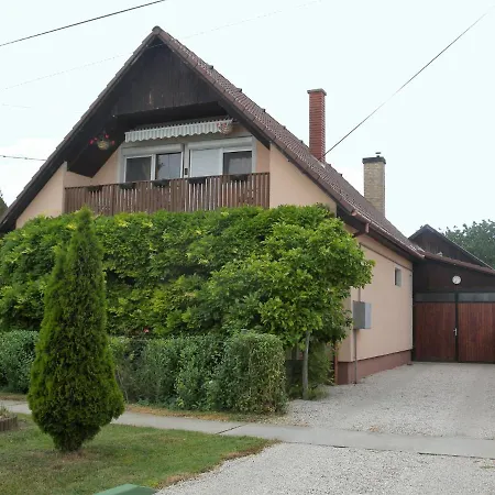 Apartment 3 Balatonszentgyorgy